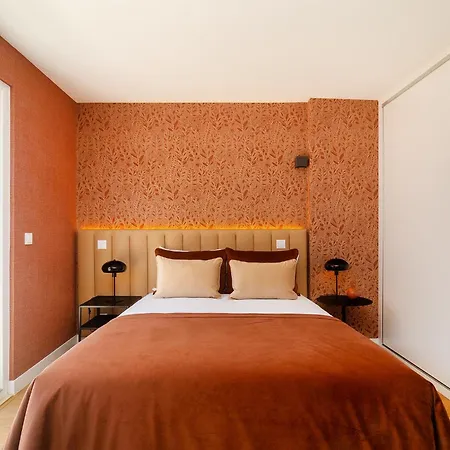 Whome Light-filled With A True Neighborhood Feel Lissabon