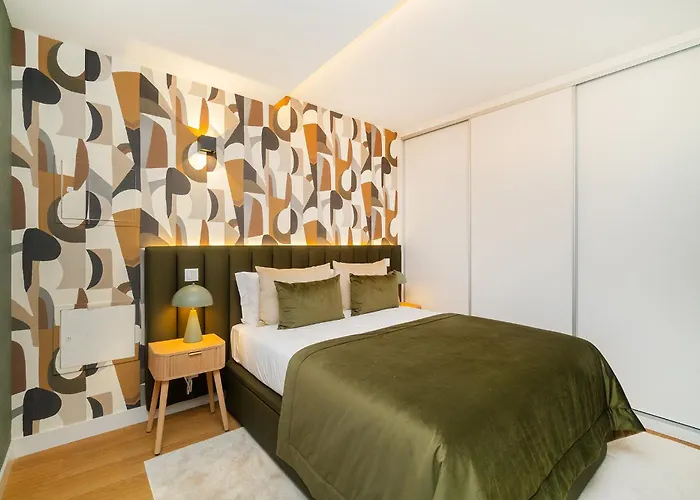 Whome Light-filled With A True Neighborhood Feel Апартаменти *